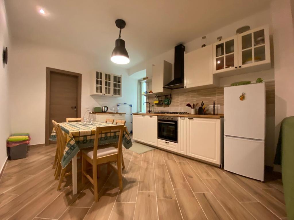 Casa Vacanze Nuanua Триест Екстериор снимка